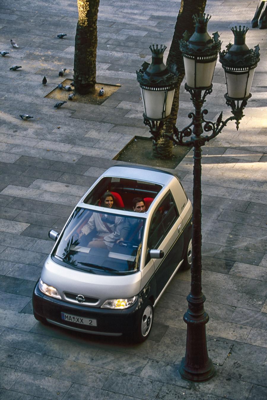 Opel Maxx Concept 1995 года  (фото 30 из 30)
